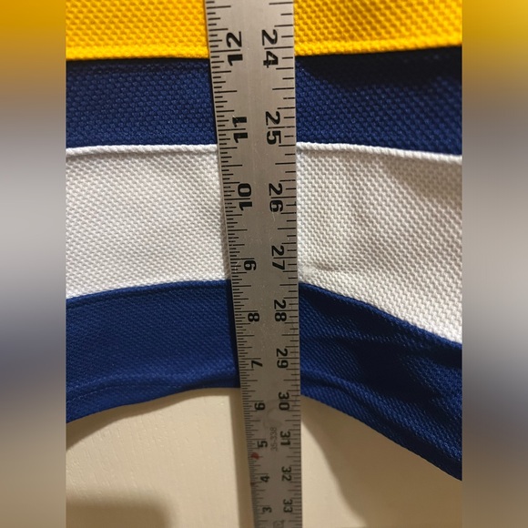 Chiefs Jersey Madbros  Men’s Small. See pictures of length, pit to pit & a snag - Picture 10 of 11